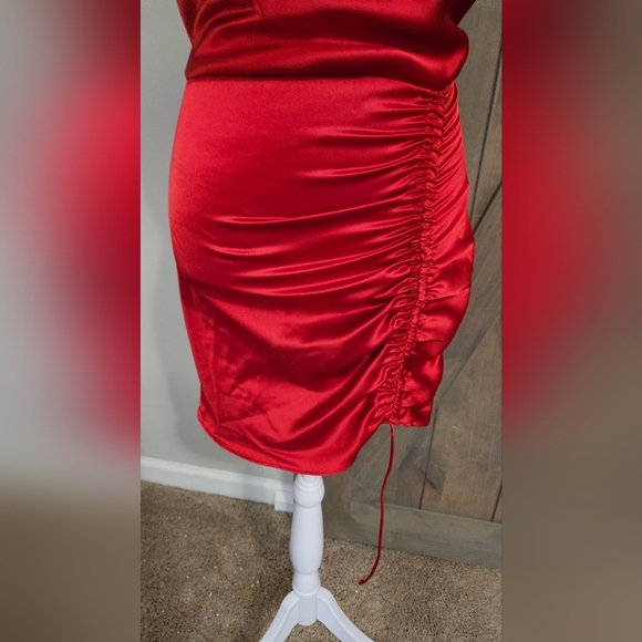 ZARA Ruched Tie Bodycon Satin Mini Dress In Red. Size XS - Picture 10 of 16
